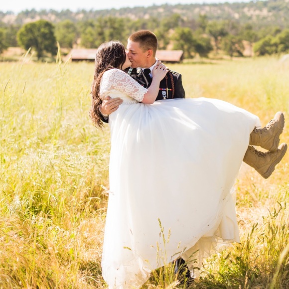 Meet your Posher, Sarah - Picture 2 of 6